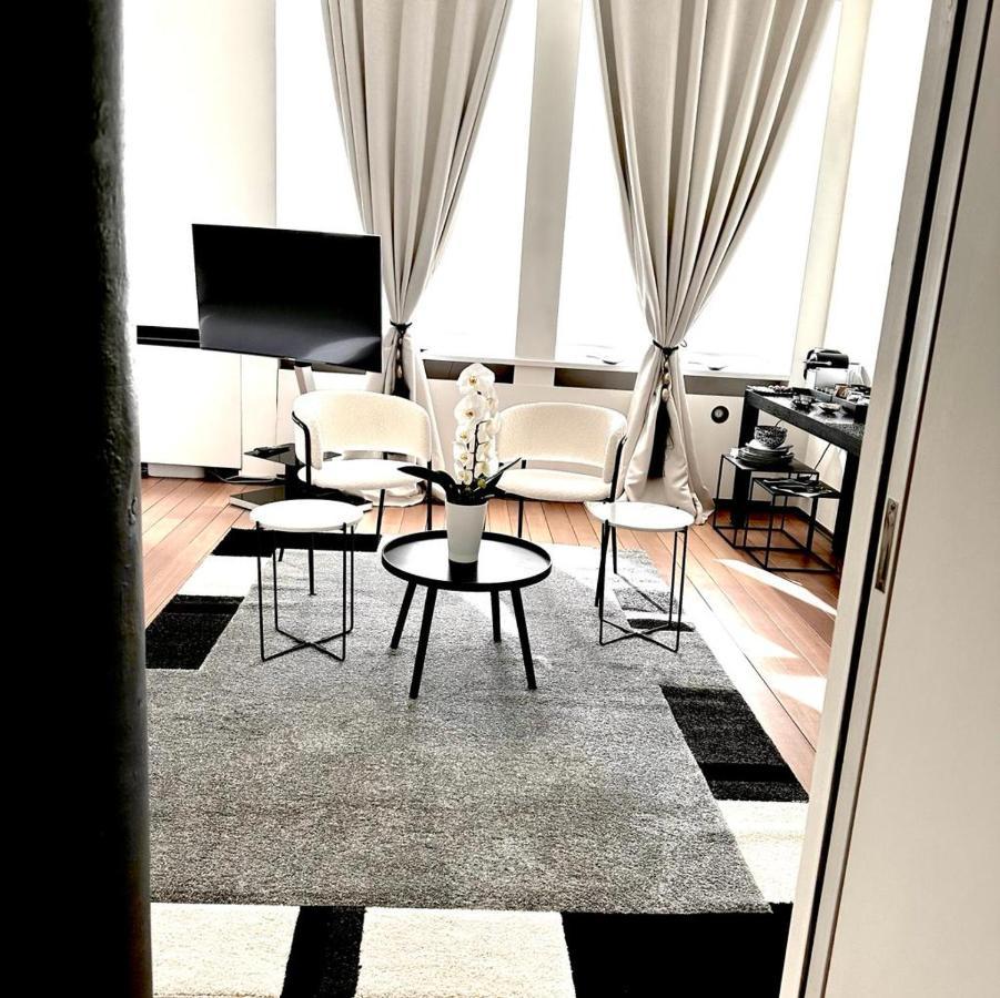 Les Lofts D'Artistes Otel Saint-Gilles Dış mekan fotoğraf